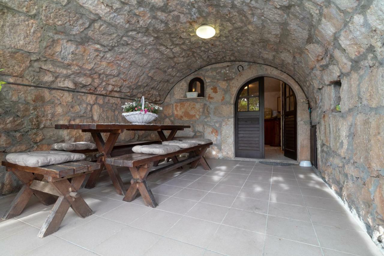 Guest House Otto Punat Exterior foto